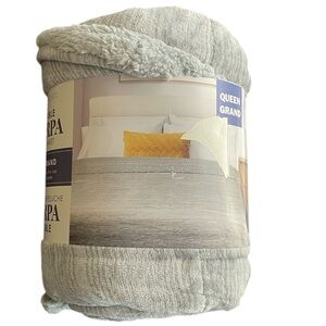 Life Comfort - Sherpa Plush Queen Blanket